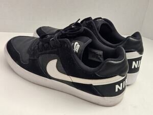 NIKE Delta Force Vulc SB Black Shoes Sneakers Skateboarding Court US Size 10